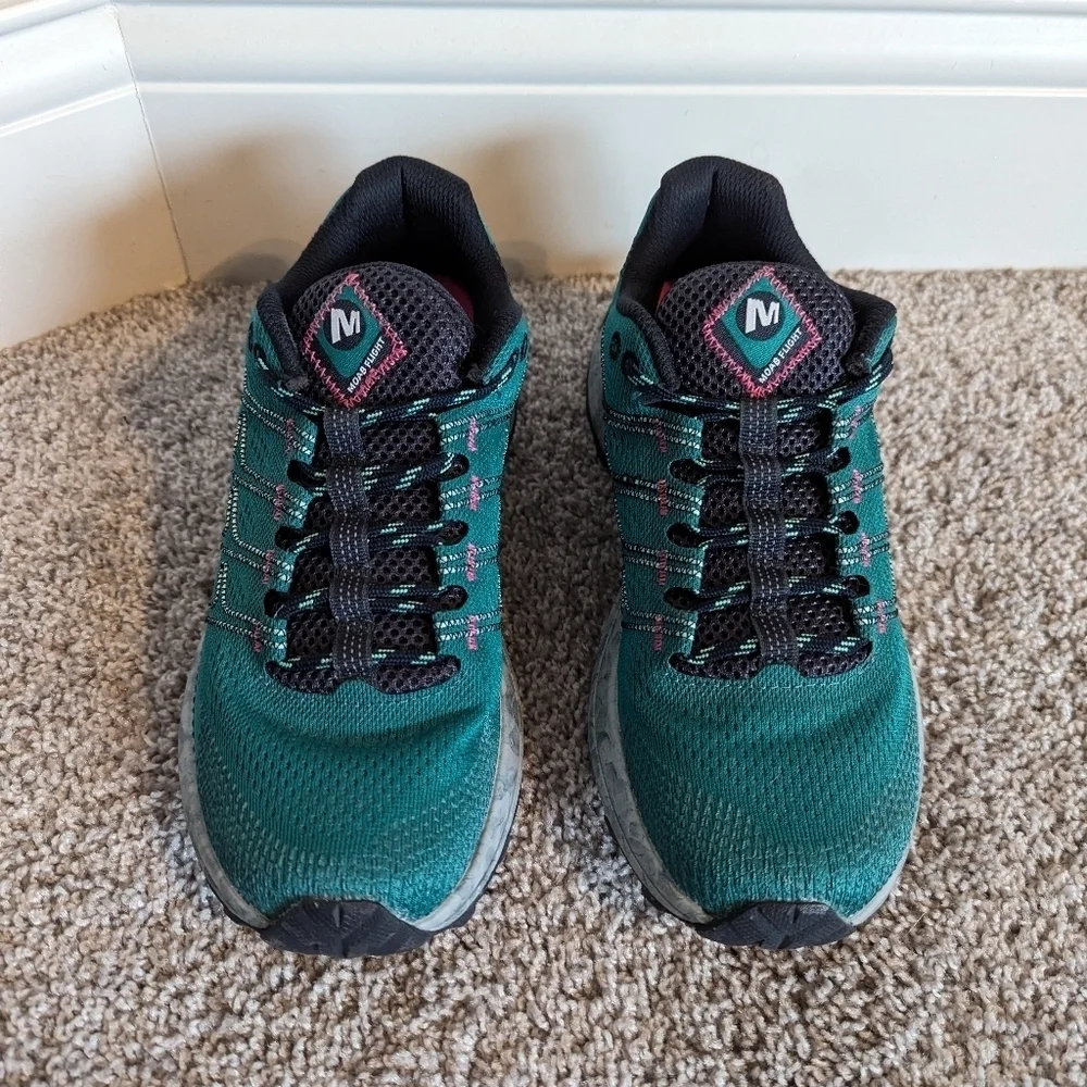 Merrell Moab Flight Trail Running Shoe - Teal and Pink sz 7